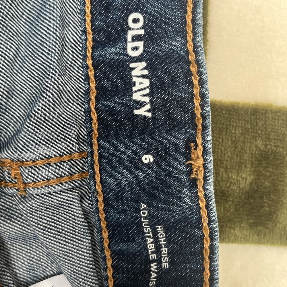 Old Navy Girls Denim Shorts Bundle - Dark Blue, Medium Blue, Light Blue, Black - Picture 16 of 16